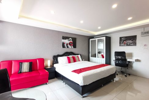 Pattaya Beach condominium